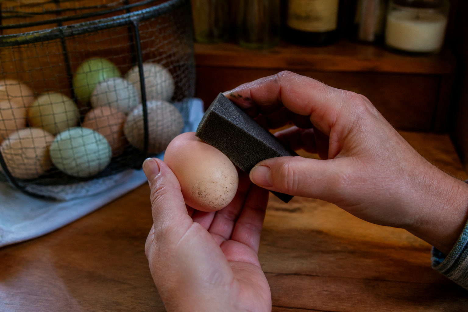 How to Collect and Store Fresh Eggs From Your Flock — dry clean